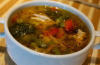 Рецепт приготовления супа из брокколи с курицей и овощами Суп с курицей брокколи яйцом